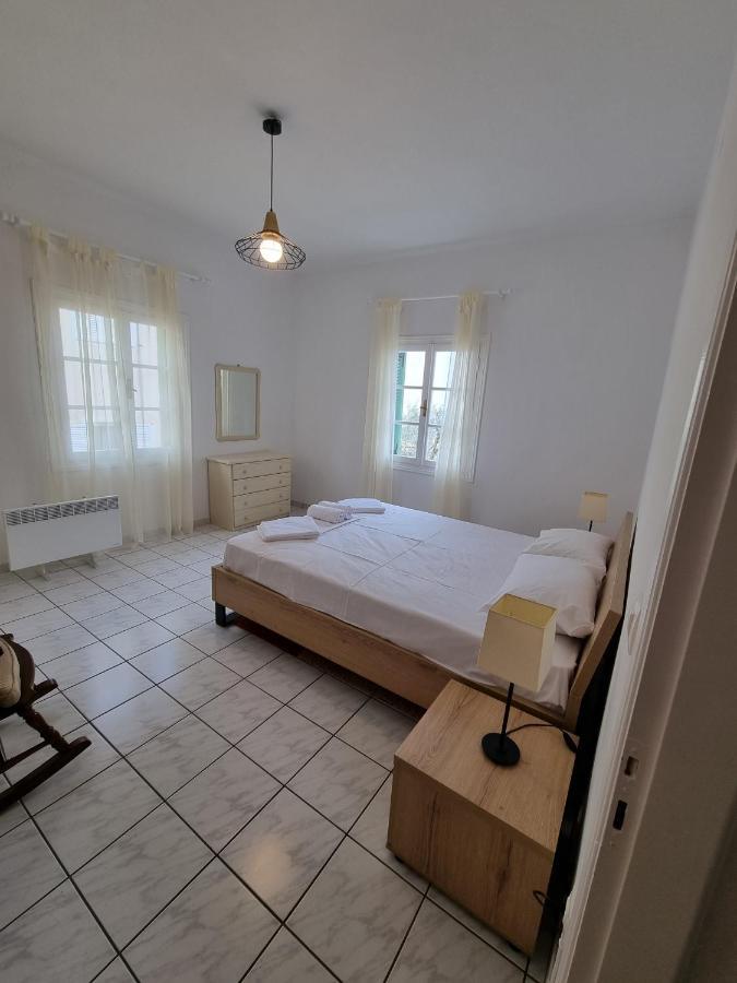 Olga'S Place Spetses Town ภายนอก รูปภาพ